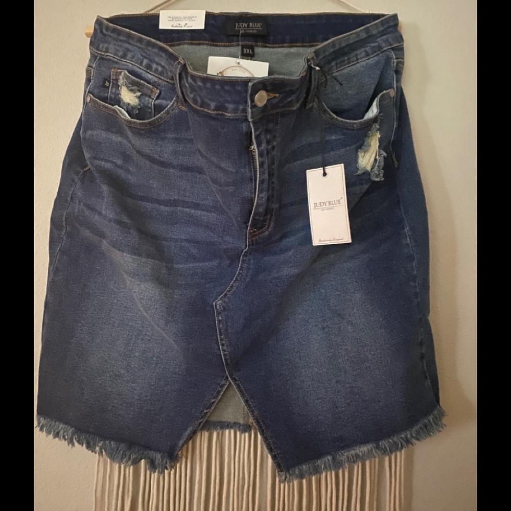 Judy Blue Skirt
